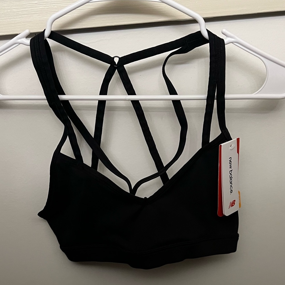NWT New Balance Womens Strappy Sports Bra